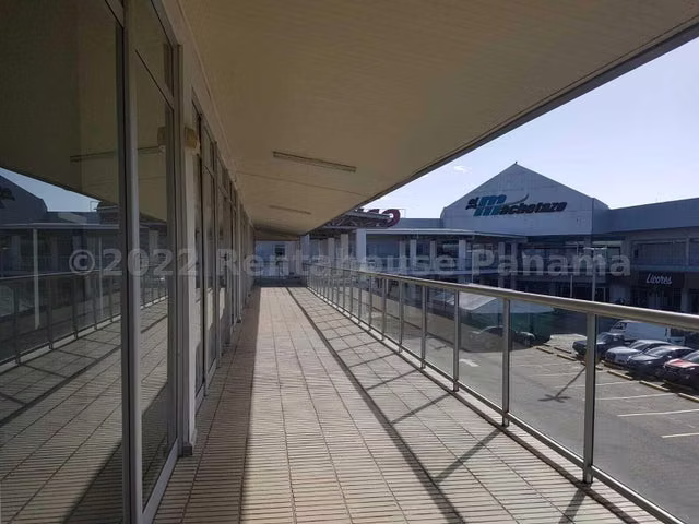 I5330GRR Venta de Local Comercial en Costa Sur - Imagen 15
