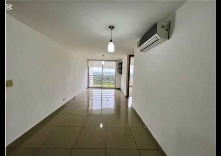 Alquilo apartamento en Vía Cincuentenario cerca del metro - Imagen 14