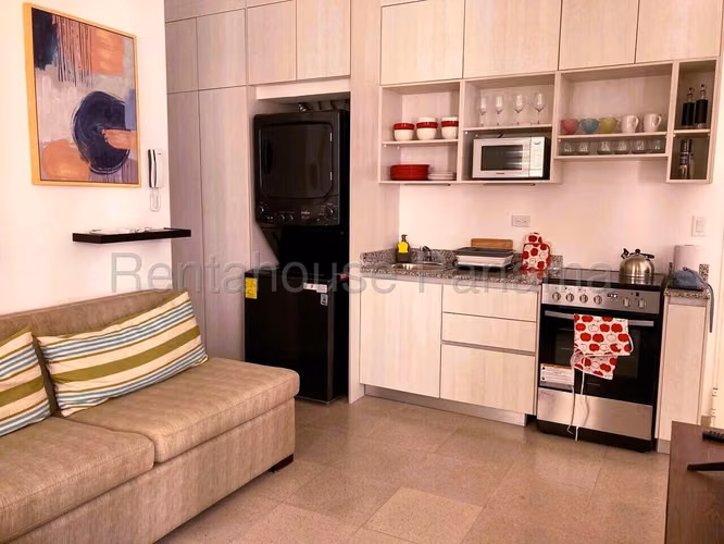 Alquiler apartamento amoblado en Casa Korsi, Santa Ana | VIK-27-745