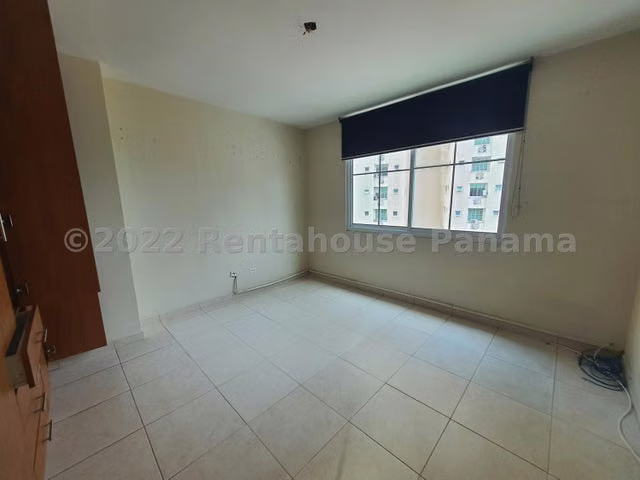 I8780GRR Venta de Apartamento en Punta Pacifica