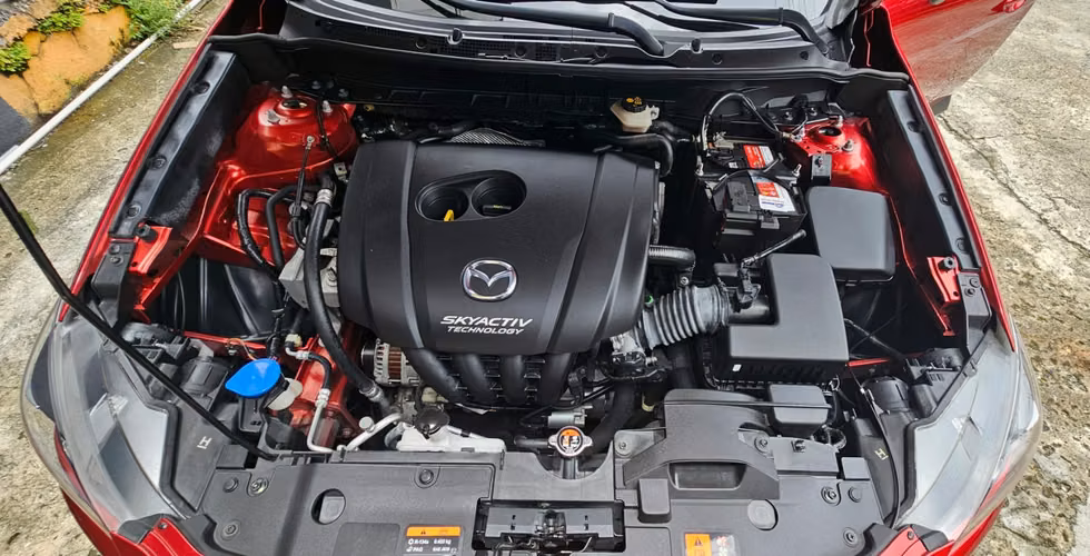 SE VENDE AUTO MARCA MAZDA - Imagen 14