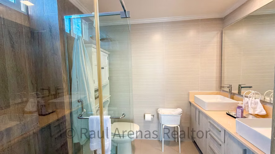Alquiler Apartamento Amoblado El Cangrejo - 115m², 2 Recámaras - $1,800 - Imagen 11