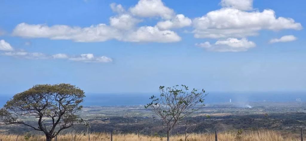 Terrenos en venta en Laguna de San Carlos - Imagen 9