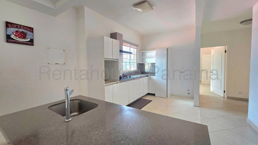 Casa en Venta en Betania | Remodelada | Terraza 24EPP2149 - Imagen 6