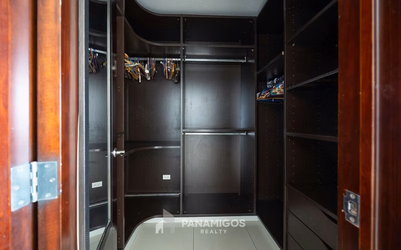 Apartamento de 3 habitaciones amoblado en Costa Del este - Imagen 7