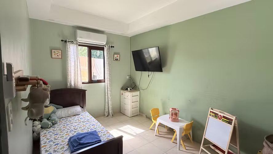 Vendo Hermosa Casa en Villa Dorada en Chitré - Imagen 13