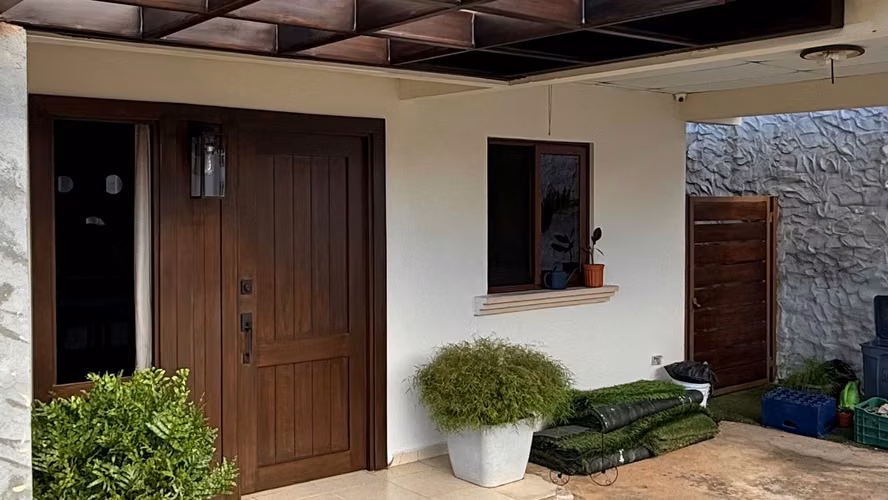 Vendo Hermosa Casa en Villa Dorada en Chitré - Imagen 2