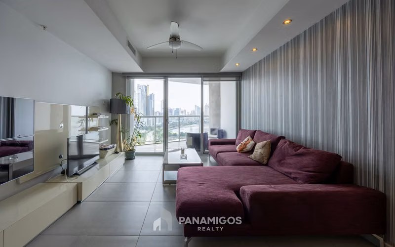 Venta PH YACHT CLUB | Avenida Balboa | 2 Hab Amoblado