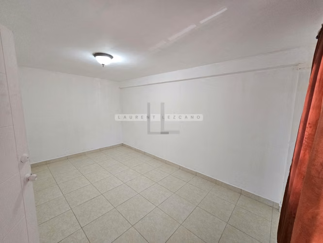 Venta de Casa con Enorme Patio en Diablo, Ancón. Precio Negociable - Imagen 7