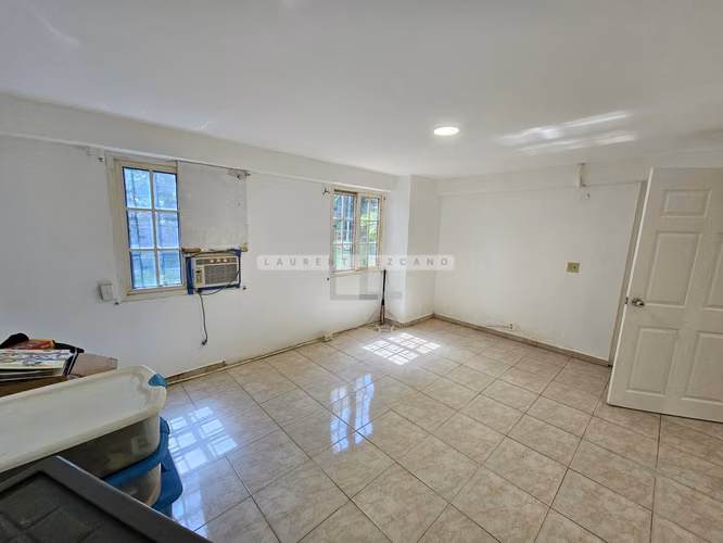Venta de Casa con Enorme Patio en Diablo, Ancón. Precio Negociable - Imagen 5