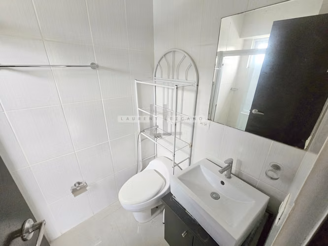 Venta Apartamento con 2 Balcones en PH Altamira Gardens - Ancón. Haga Una Oferta