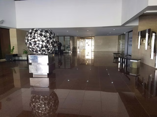 H3984GRR Venta de Oficina Comercial en Bellavista