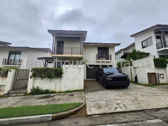 Venta Casa Panamá Pacífico - YD