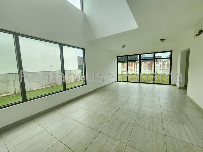 Venta Casa Panamá Pacífico - YD