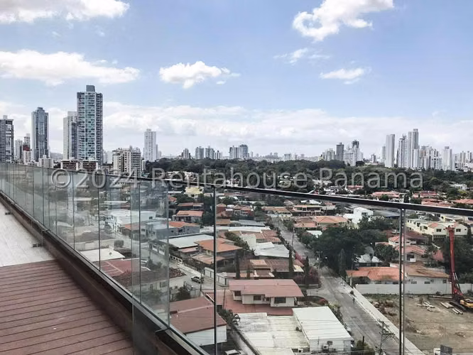 Apartamento en Venta en Coco del Mar.