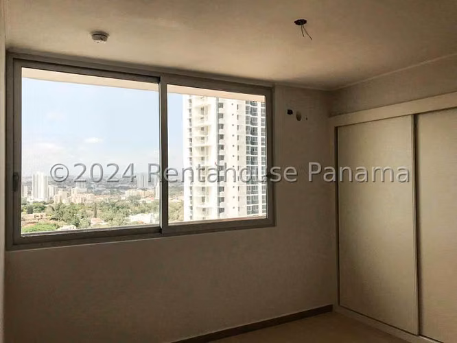 Apartamento en Venta en Coco del Mar.