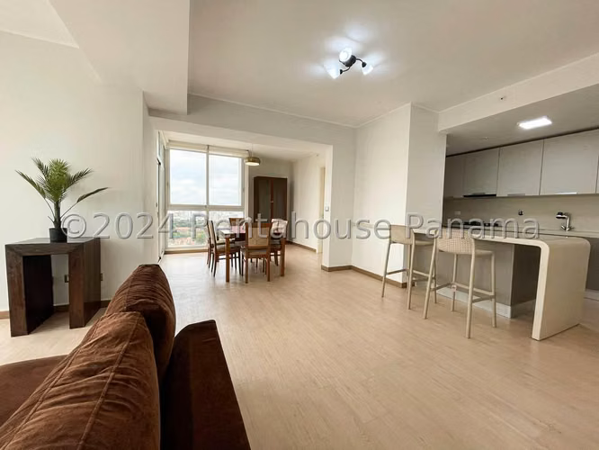Apartamento en Venta en Coco del Mar.