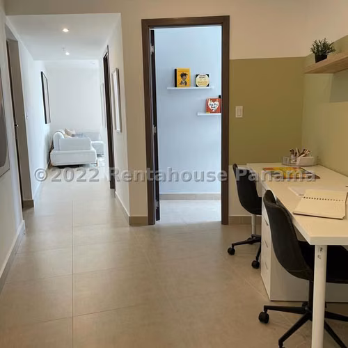 Venta de Apartamento en El Cangrejo Ph Cranc Tower KC