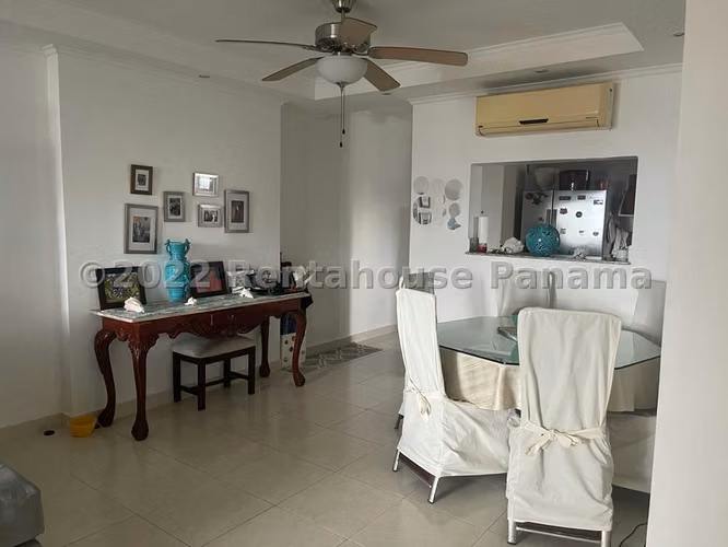 Venta de Apartamento en El Cangrejo Ph Mandalay KC