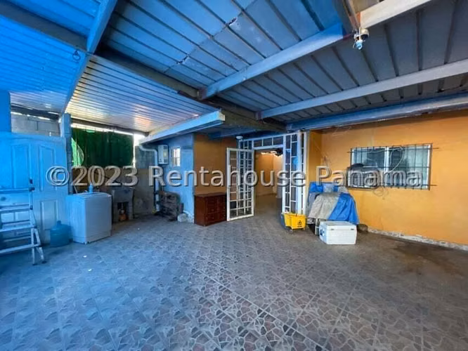 Venta de Casa en Brisas Del Golf La Arboleda KC