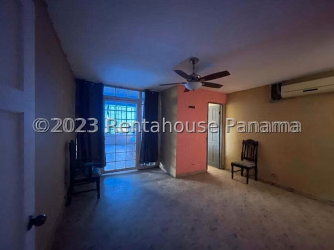 Venta de Casa en Brisas Del Golf La Arboleda KC