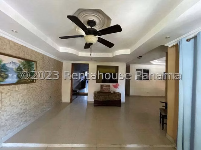 Venta de Casa en Brisas Del Golf La Arboleda KC