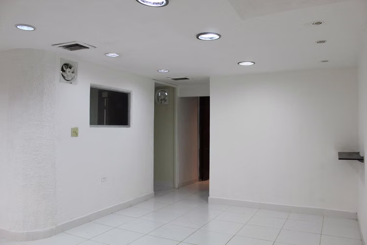 Venta de Local Comercial en Plaza Paitilla, (Solo Cliente Directo) - Imagen 2