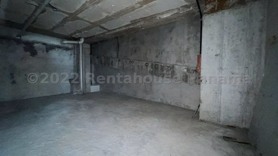 Sale of Commercial Premises in Via España, Worldwide Plaza, (Direct Client Only)