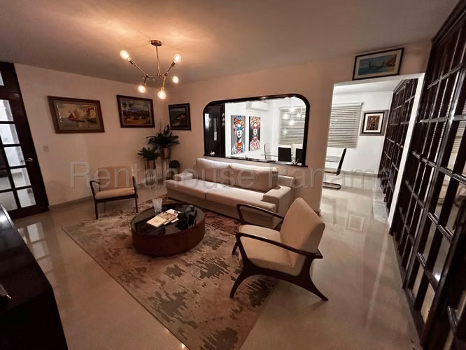Venta de Apartamento en Altos del Golf Ph Villa Gabriela 191 Mts PD - Imagen 7