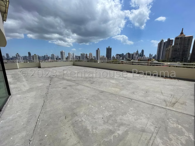 Venta de Apartamento en Edison Park Ph Oceania 415 Mts PD