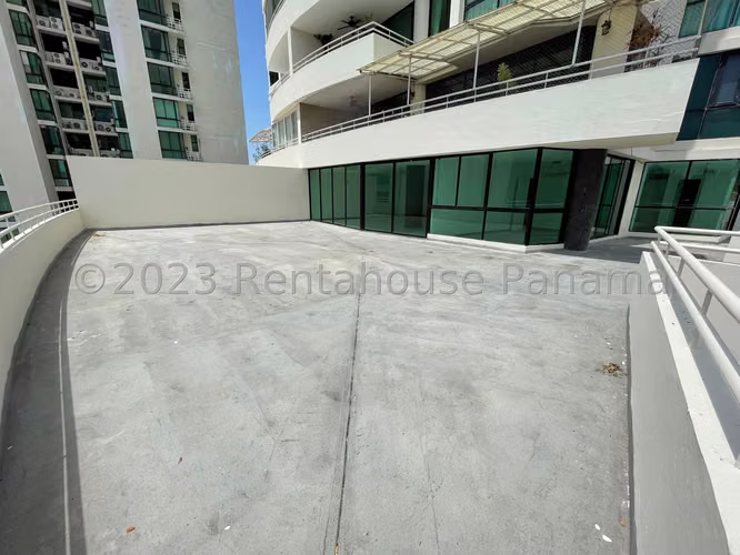 Venta de Apartamento en Edison Park Ph Oceania 415 Mts PD