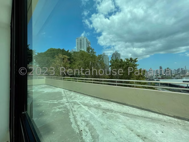 Venta de Apartamento en Edison Park Ph Oceania 415 Mts PD