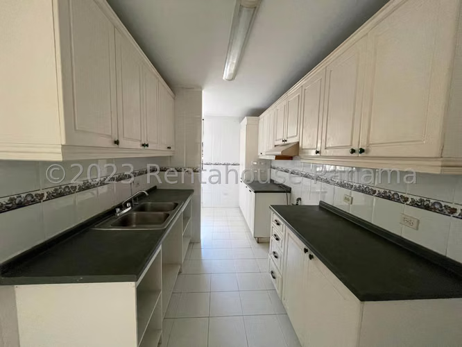 Venta de Apartamento en Edison Park Ph Oceania 415 Mts PD