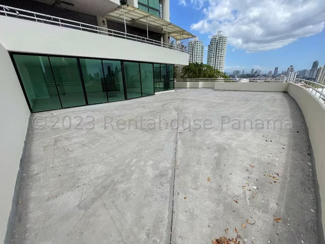 Venta de Apartamento en Edison Park Ph Oceania 415 Mts PD