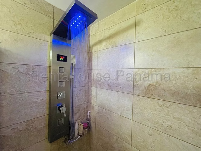 Apartamento en Venta en Carrasquilla JG