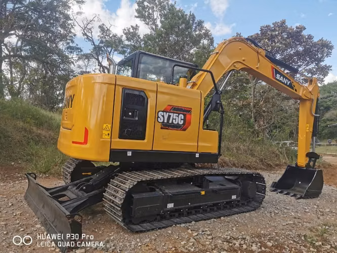  ¡SE VENDE EXCAVADORA SANY SY75C (G4) 100% NUEVA, SIN USO! - Imagen 4