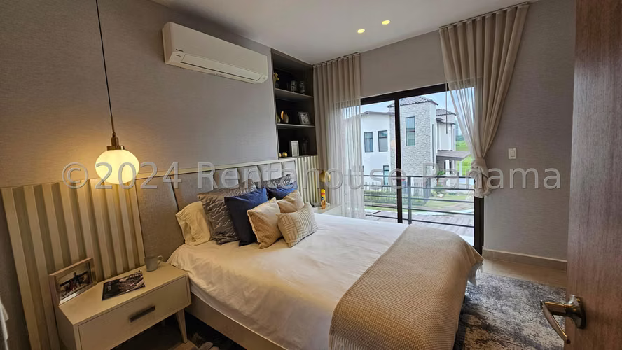 Venta de Casa en Costa Sur Costa Linda | Solo Cliente Directo LFC