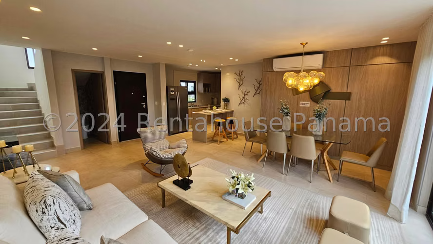 Venta de Casa en Costa Sur Costa Linda | Solo Cliente Directo LFC