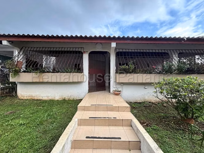 Venta de Casa en Pueblo Nuevo Solo Cliente Directo MC