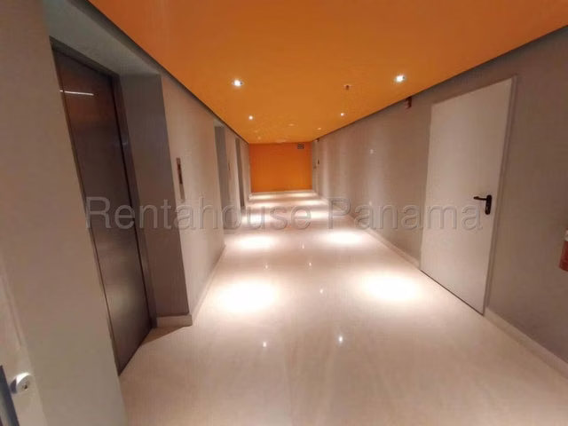 VENTA DE OFICINA EN SANTA MARIA - Imagen 4