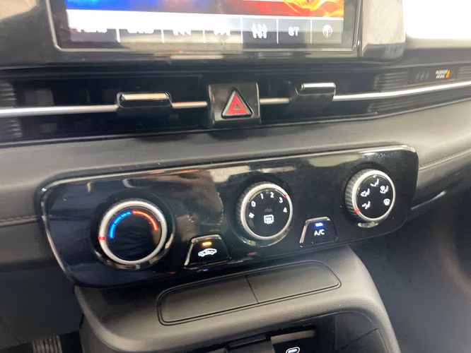 HYUNDAI ACCENT - 2026 - ACAXX - Automarket