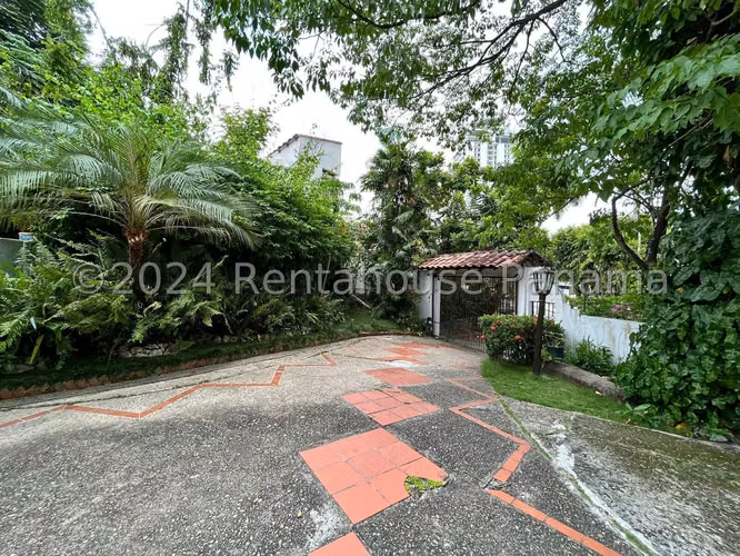 Venta de Casa en Coco del Mar Loma Alegre Solo Cliente Directo MC