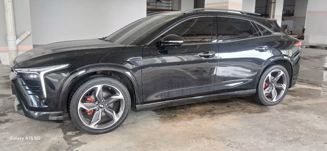 BESTUNE B70S 2.0L TURBO – EN EXCELENTES CONDICIONES