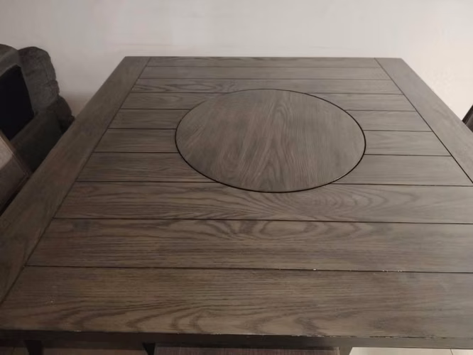 Vendo comedor de madera solida con centro giratorio