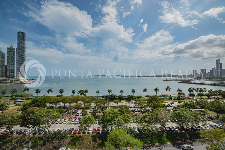 APARTAMENTO AMOBLADO EN ALQUILER EN BAYFRONT | 100 M² | 1 RECÁMARA | $1,400 - Imagen 4