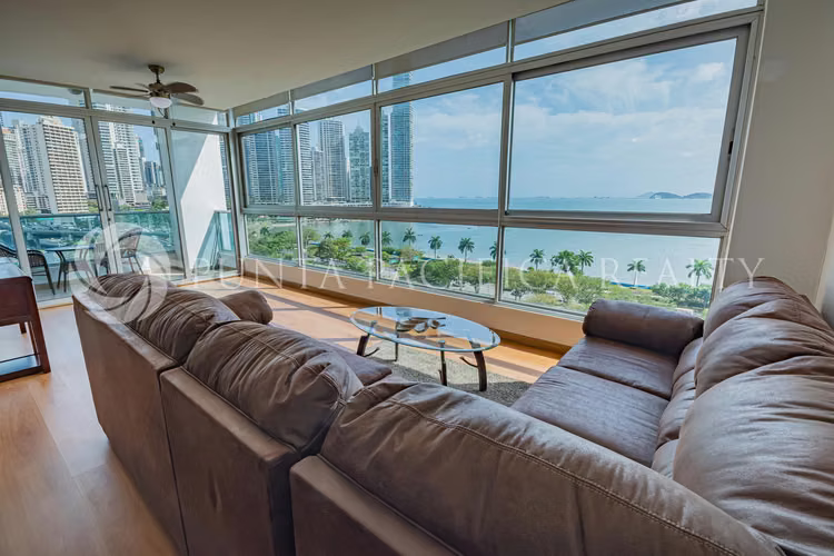 APARTAMENTO AMOBLADO EN ALQUILER EN BAYFRONT | 100 M² | 1 RECÁMARA | $1,400 - Imagen 3