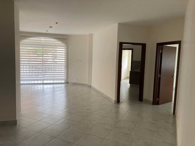 ALQUILER DE APARTAMENTO EN ALBROOK - Imagen 3