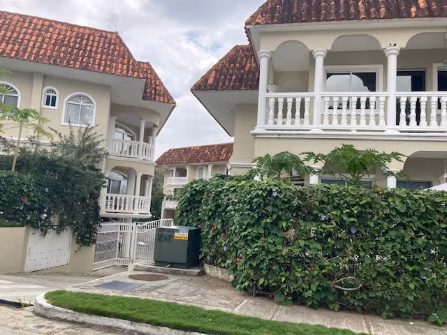 ALQUILER DE APARTAMENTO EN ALBROOK