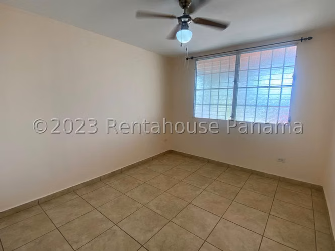 Venta de Casa en Brisas del Golf, Arraiján | 367.50 m² | Amplios Espacios