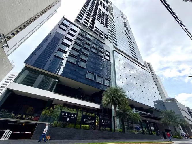Se Vende Apartamento en piso alto, PH Nuovo by Armani - Imagen 16